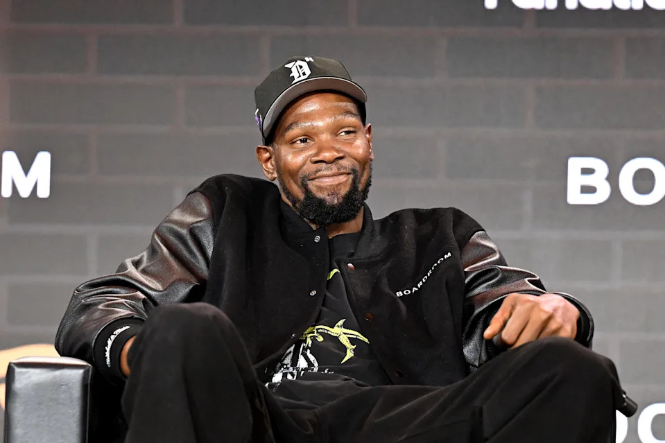 NEW YORK, NEW YORK - JUNE 22: Kevin Durant speaks onstage during Fanatics Fest NYC 2025 at Javits Center on June 22, 2025 in New York City. (Photo by Slaven Vlasic/Getty Images)