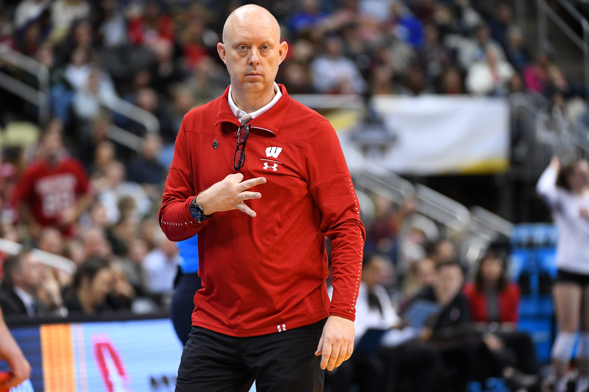 Head Coach Kelly Sheffield