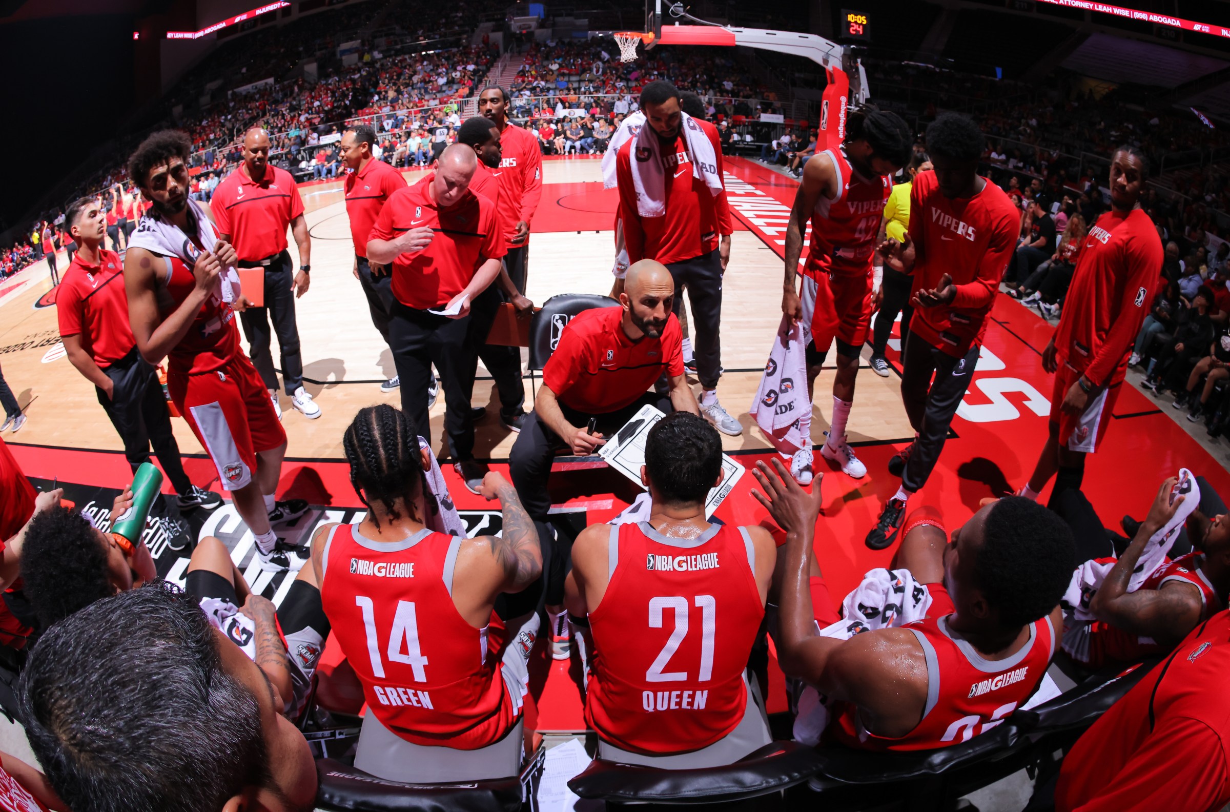 EDINBURG, TX - APRIL 12: Mahmoud Abdelfattah of the Rio Grande Valley Vipers huddles his team up against the Delaware Blue Coats during Game 1 of the 2021-22 G League Finals on April 12, 2022 at the Bert Ogden Arena in Edinburg, Texas. NOTE TO USER: User expressly acknowledges and agrees that, by downloading and or using this Photograph, user is consenting to the terms and conditions of the Getty Images License Agreement. Mandatory Copyright Notice: Copyright 2022 NBAE (Photo by Christian Inoferio/NBAE via Getty Images)