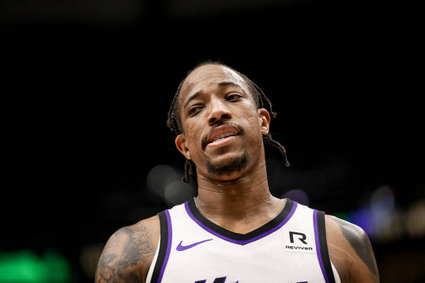 DeMar DeRozan among mid-range experts