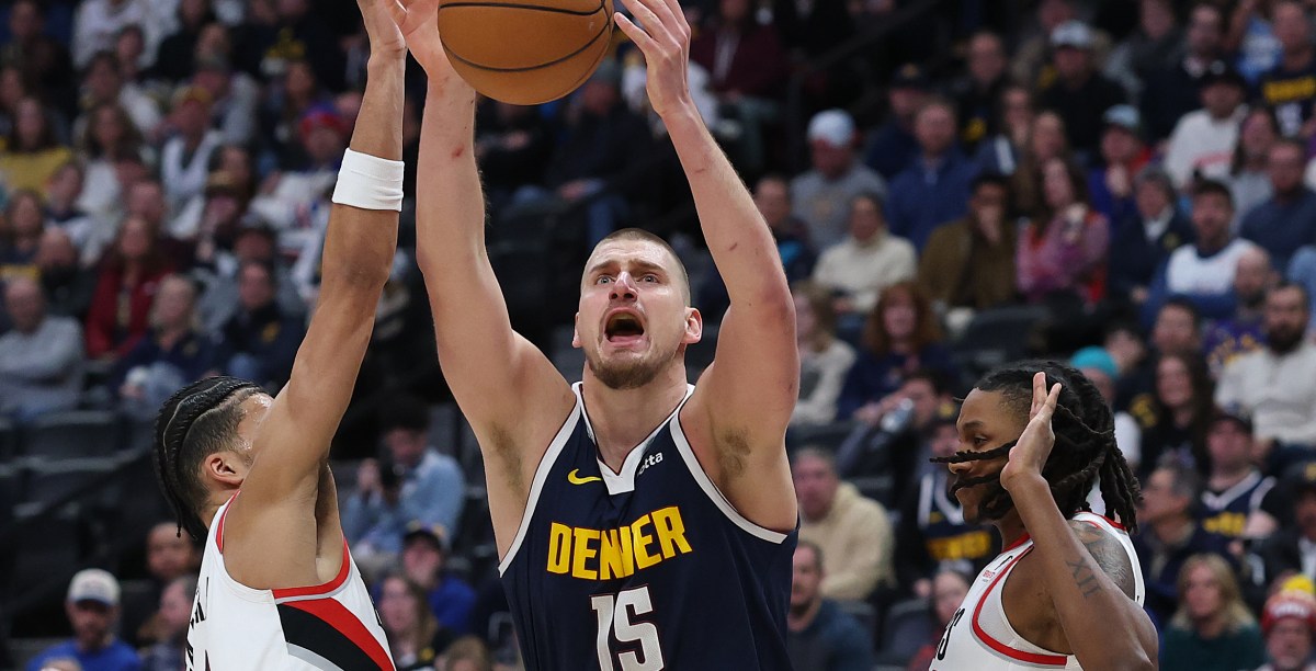 Why Don’t NBA Teams Double Team Centers More?