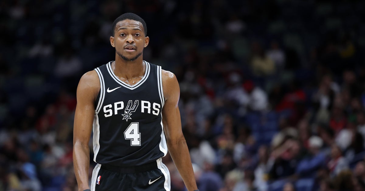 De'Aaron Fox struggles in 1st game in Sacramento since trade to Spurs