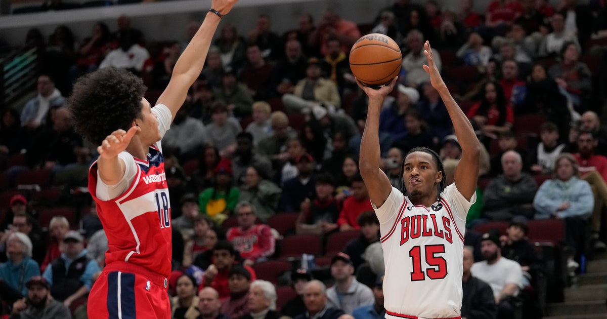 Julian Phillips scores a career-high 23 points and Bulls rout Wizards 119-89