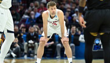 Undrafted free agent says he chose Lakers over another contender