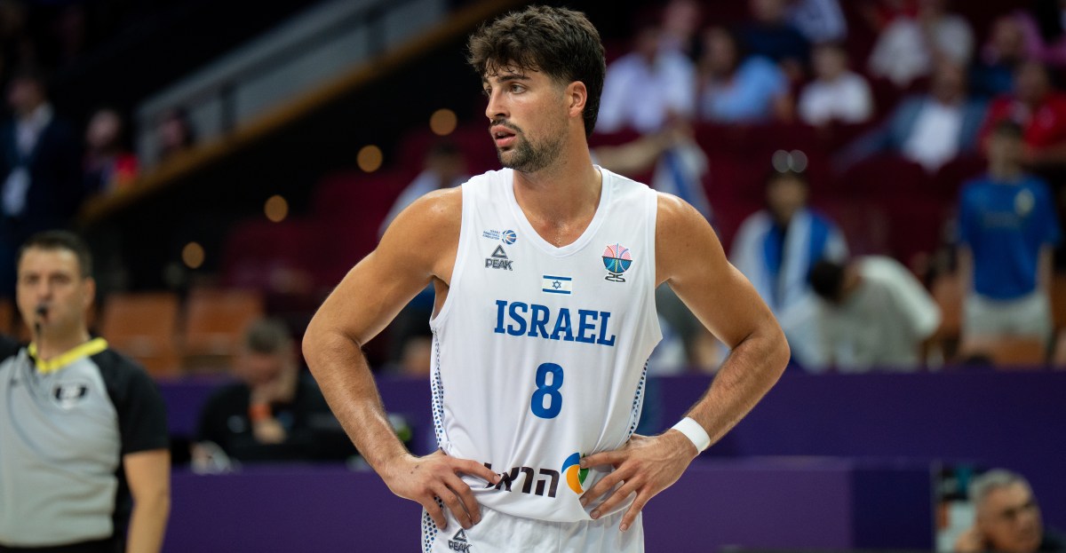 Trail Blazers’ Deni Avdija, Israel Defeat Iceland in EuroBasket Opener
