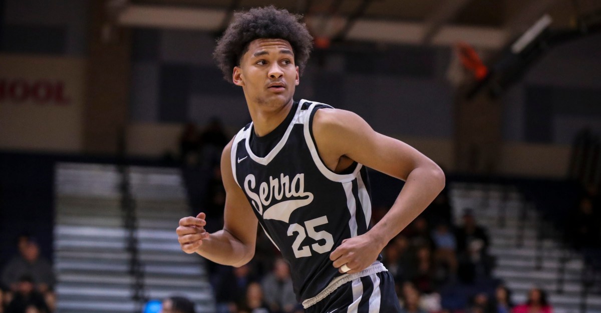 Maximo Adams schedules visit to Kentucky