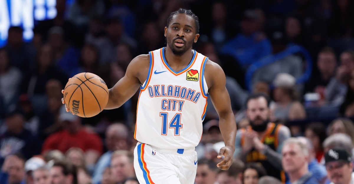 Spurs sign guard Adam Flagler to training camp deal