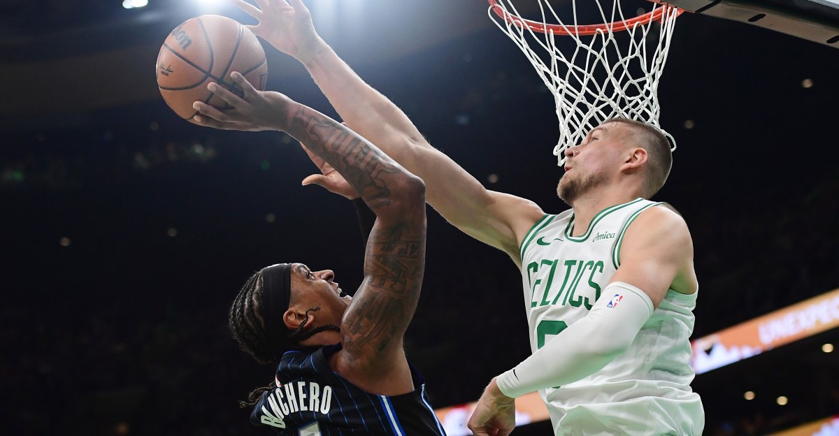 How Kristaps Porzingis brings Hawks versatility, diverse skill set