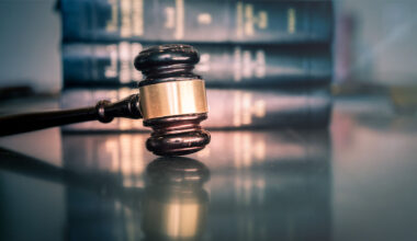 UWM's Mat Ishbia, Phoenix Suns sued by minority owners