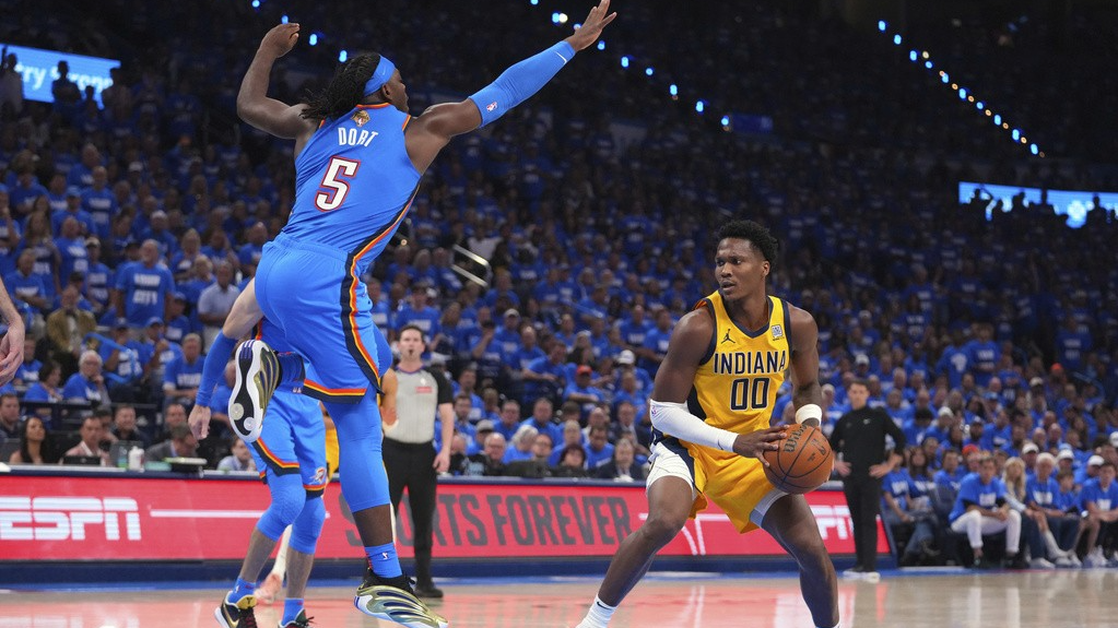 A tale of two friends, two foes, one Finals