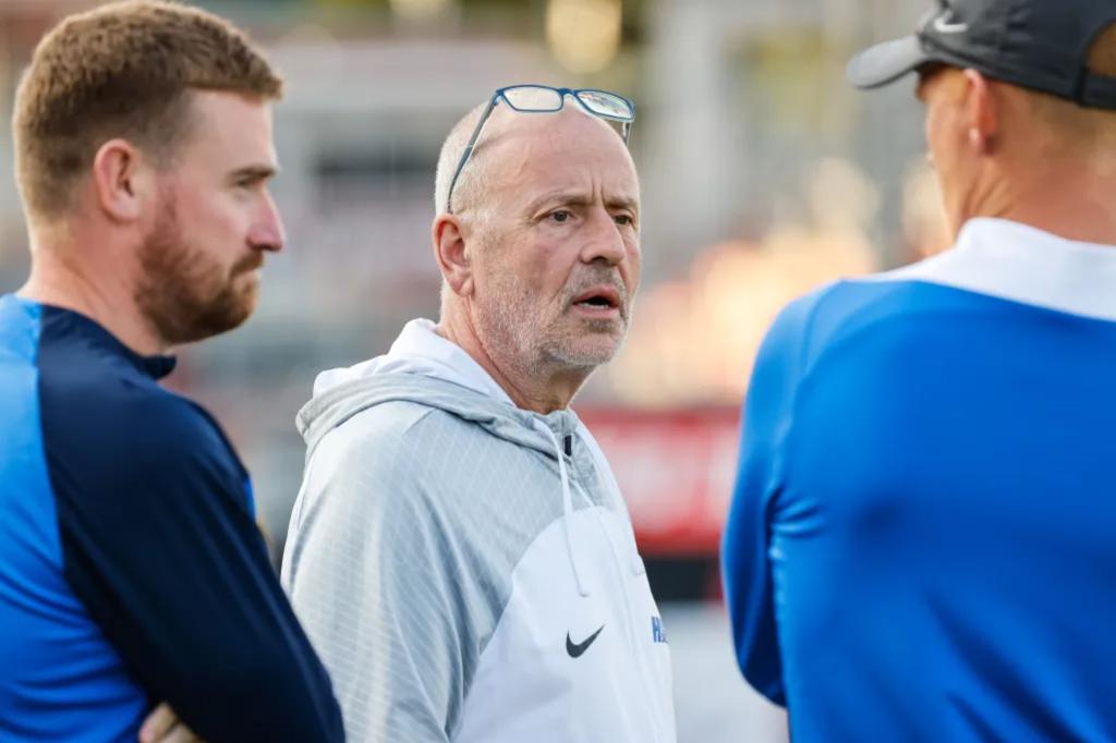 Hofstra soccer's Richard Nuttall turned job into 37-year labor of love