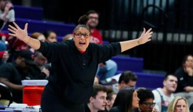 Five ex-Wisconsin women's basketball players suing former coach for alleged mental abuse