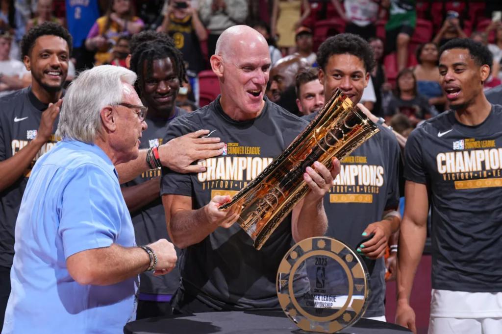 Knicks finalizing deal to bring in Chris Jent as associate coach