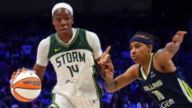 WNBA standings, playoff picture, schedule: Storm continue turnaround; Valkyries lose third in a row