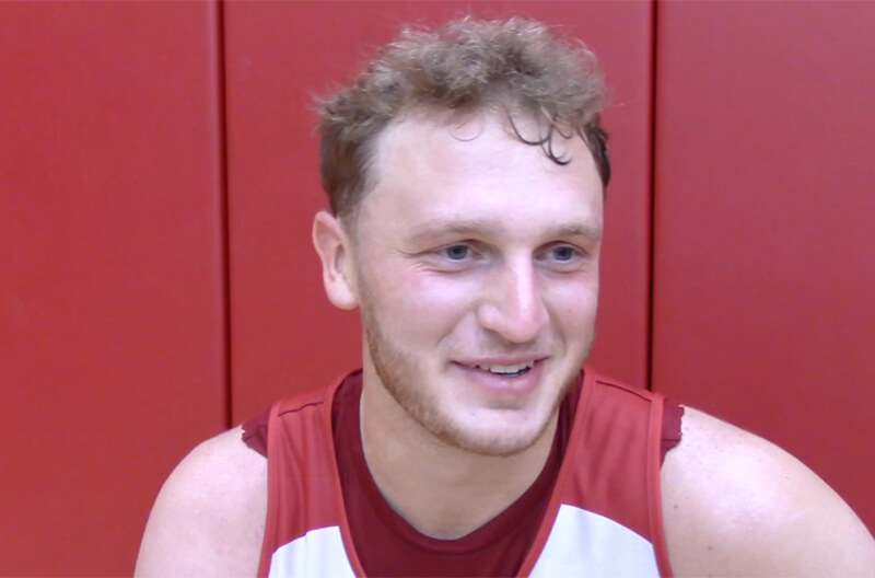 Video: Q & A with IU basketball senior wing Tucker DeVries - Inside the Hall