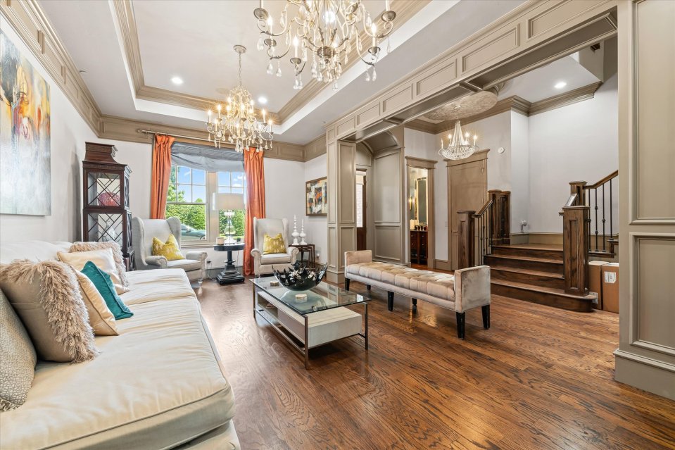 Interior view of Kevin Durant's former Oklahoma City townhouse.