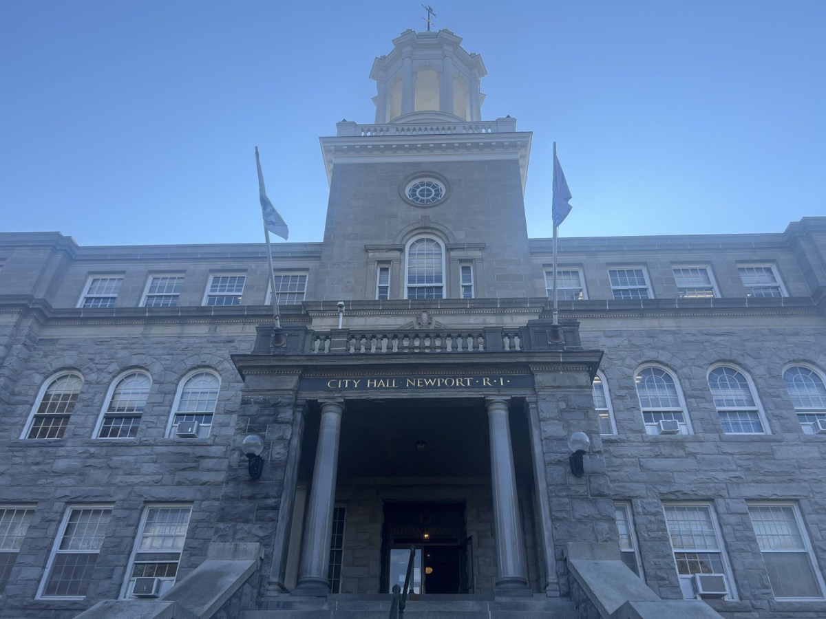 Newport City Council to consider special events, police contract at Aug. 13 meeting