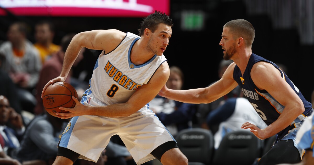 Pregnant wife of former Nuggets player speaks out after surviving a shark attack