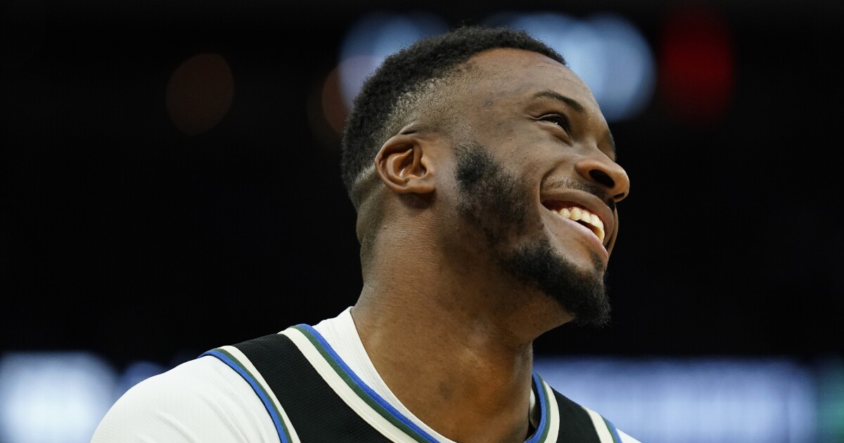 Thanasis Antetokounmpo returns to Bucks after missing last season