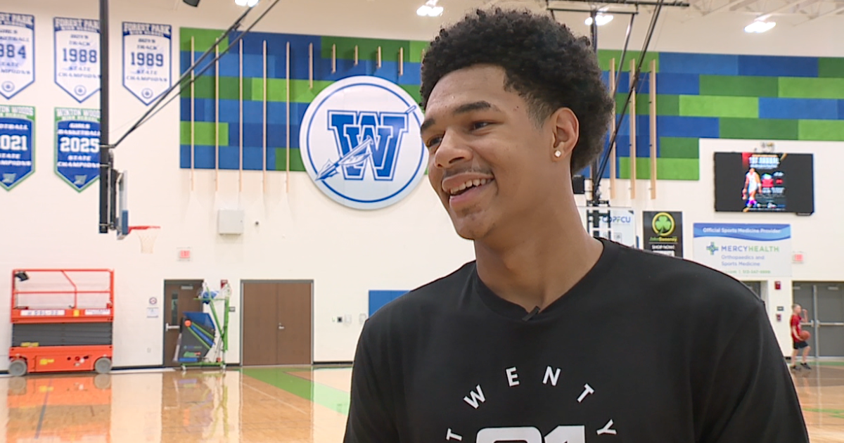 Local basketball star Kam Mercer hosts first community backpack drive