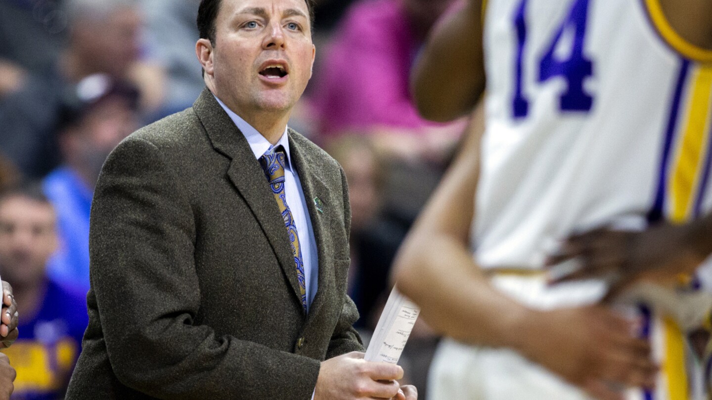 New Mexico State settles with former basketball coach Greg Heiar in wrongful termination lawsuit