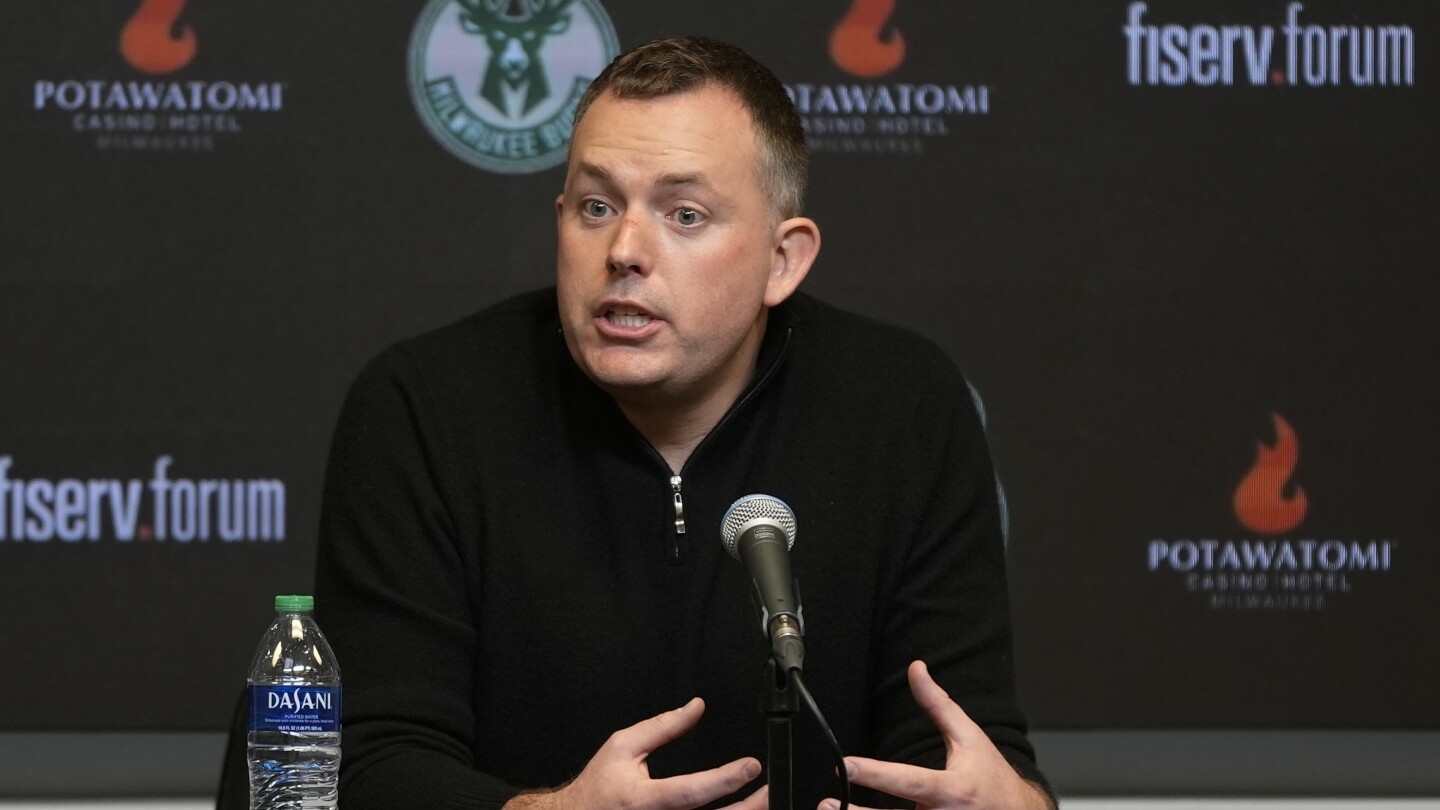 Bucks GM Jon Horst says trading Khris Middleton was toughest move of his career