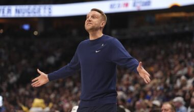 Jokic clinches triple-double average, Murray returns in the Nuggets' 117-109 win over the Grizzlies