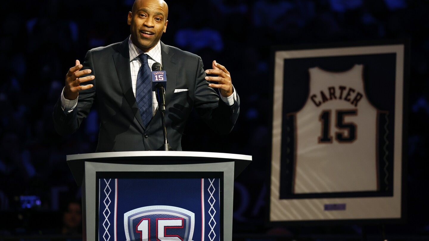 Nets retire Hall of Famer Vince Carter's No. 15 jersey