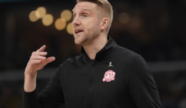 Tuomas Iisalo hired as Grizzlies coach after taking over the team near the end of the season