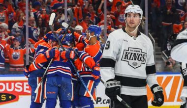 Kings rally before collapsing in third period of Game 3 loss to Oilers