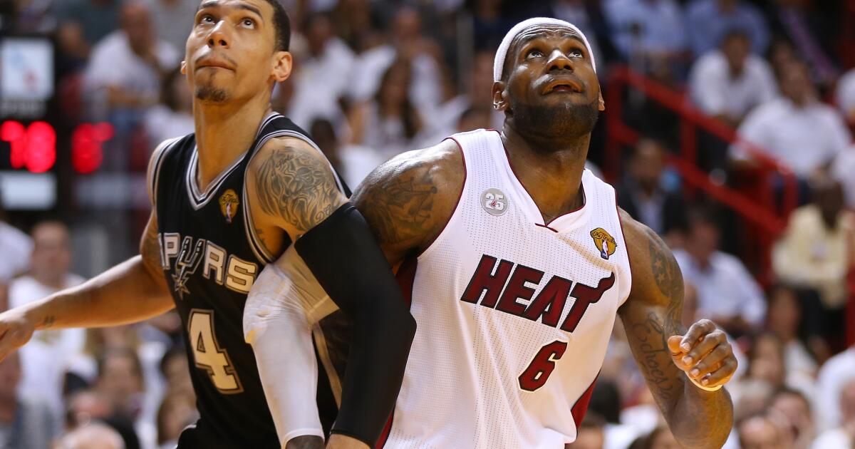 Ex-Heat employee pleads guilty to felony charge in jersey-stealing case