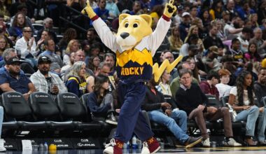 Former Rocky mascot suing Nuggets owner KSE for workplace discrimination