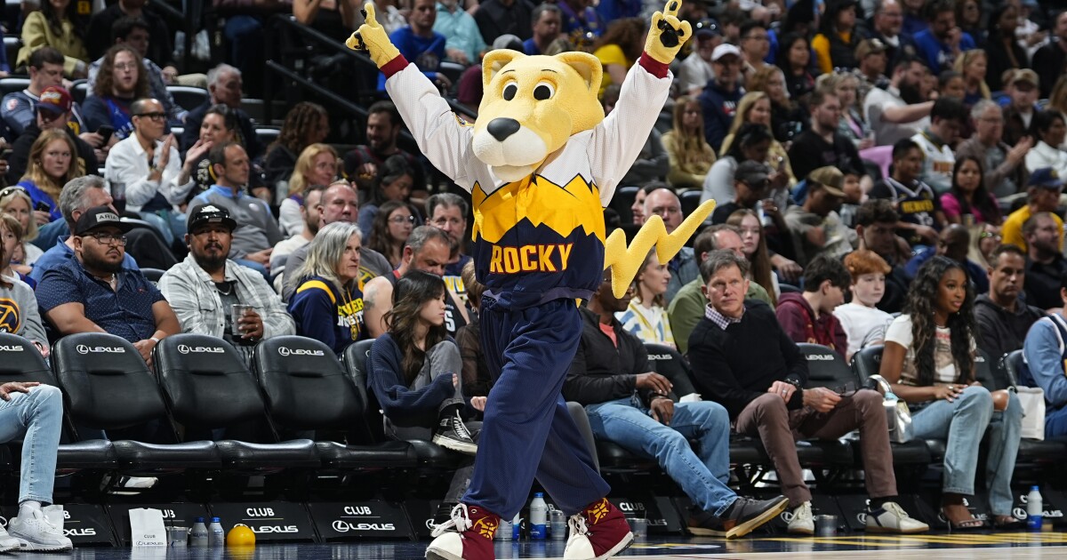 Former Rocky mascot suing Nuggets owner KSE for workplace discrimination