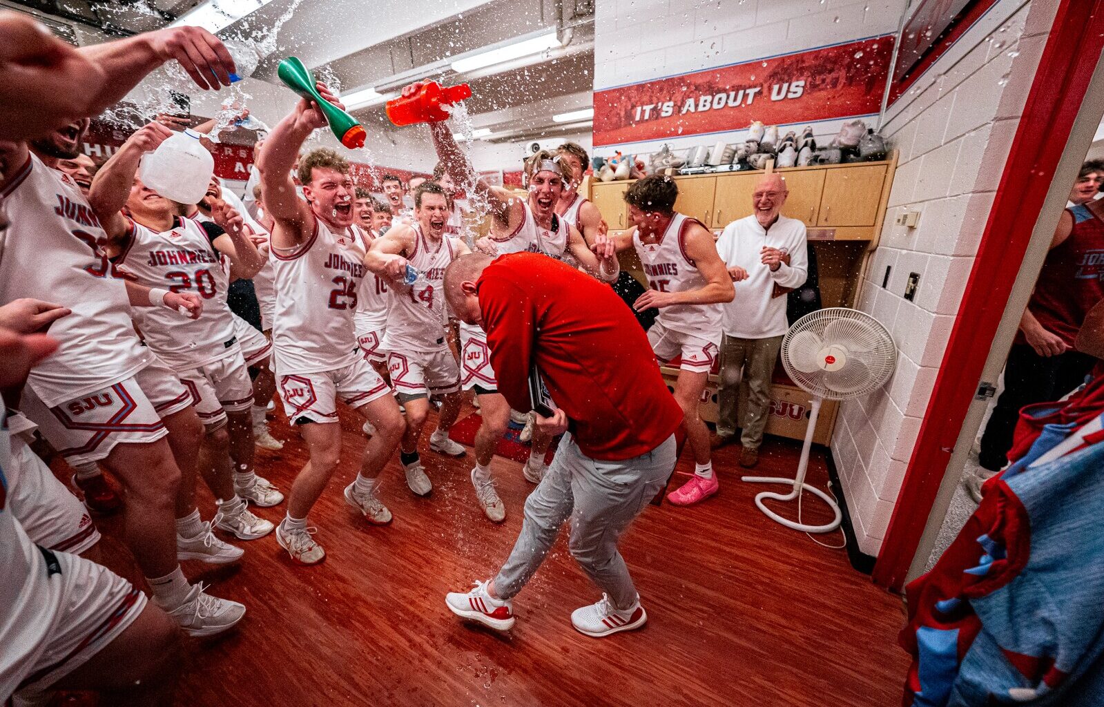 St. John's basketball team lands exhibition game with old rival St. Thomas