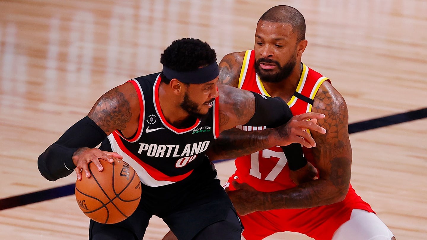 Houston Rockets v Portland Trail Blazers