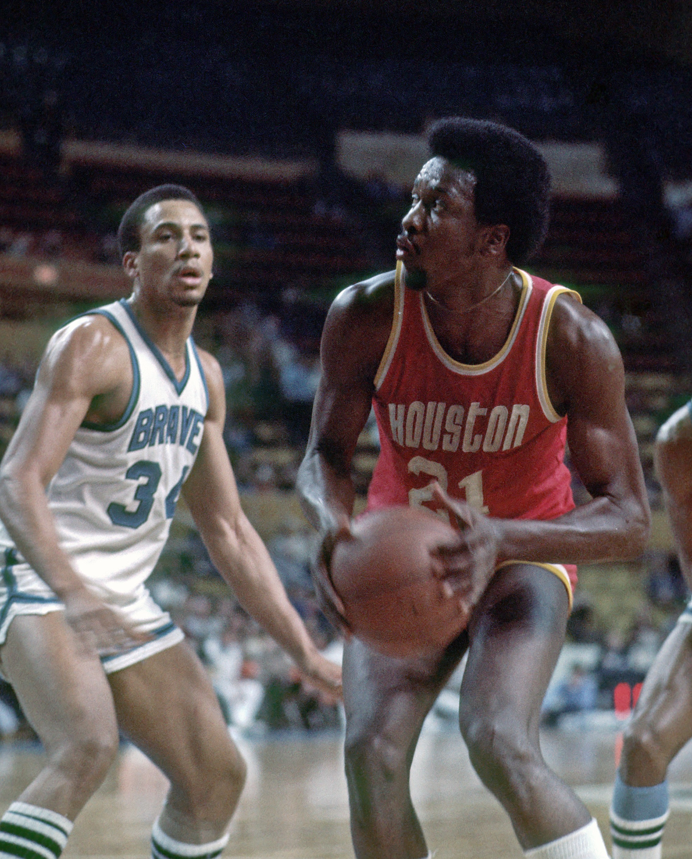 Houston Rockets v Buffalo Braves