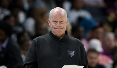 Charlotte Hornets Head Coach Steve Clifford is stepping down, will move to front office, AP source says