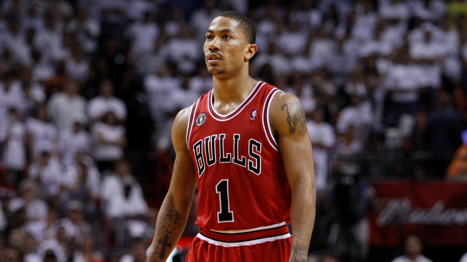 Derrick Rose jersey retirement: Chicago Bulls to retire Derrick Rose's No. 1 jersey next season