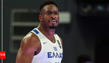 Milwaukee Bucks re-sign Thanasis Antetokounmpo as Giannis Antetokounmpo locks in for 13th season | NBA News