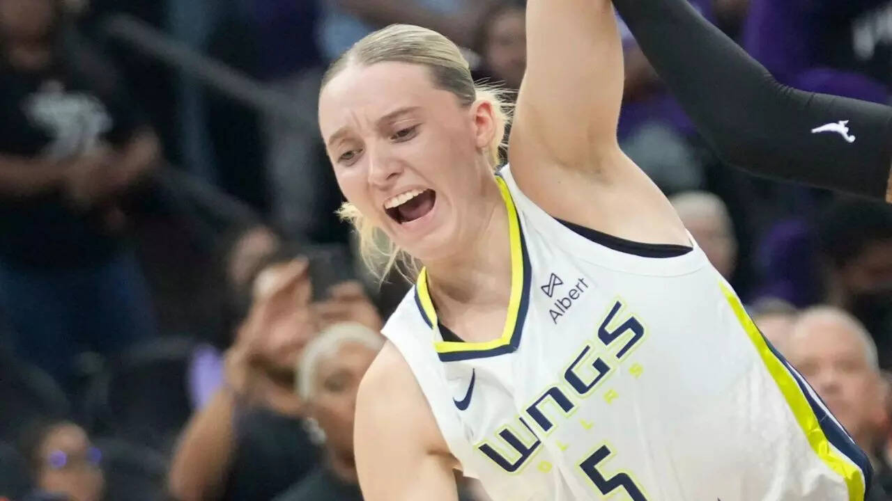 Paige Bueckers (Image via Imagn Images) Paige Bueckers