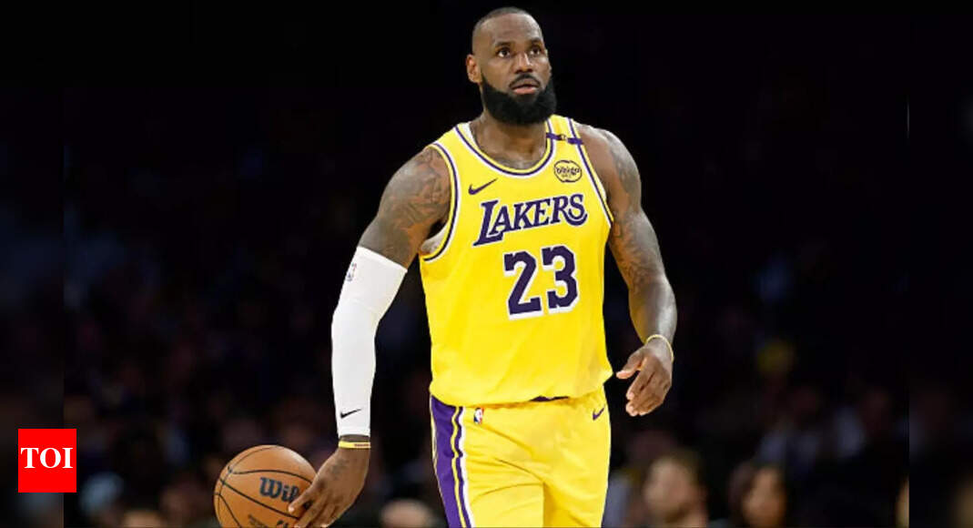 NBA Trade Rumors: Los Angeles Lakers Potentially Eyeing $120 Million New Orleans Pelicans Star, Austin Reaves Key Trade Asset? | NBA News