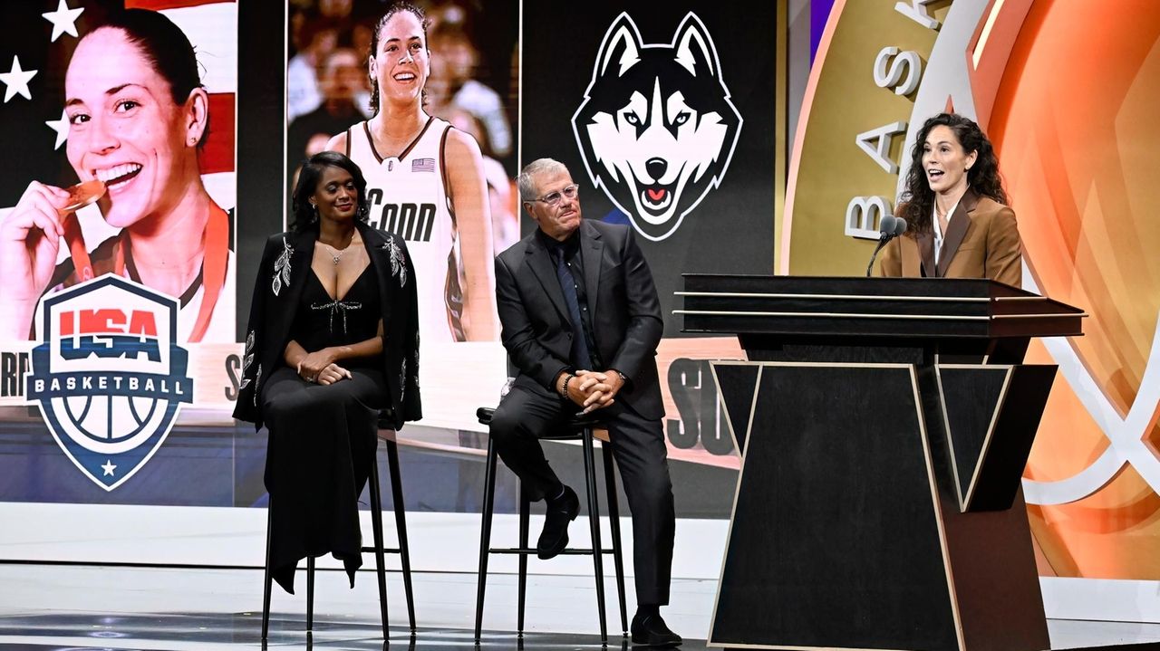 LI's Sue Bird gets enshrined into Naismith Memorial Basketball HOF