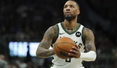 Damian Lillard returns to the Trail Blazers on a 3-year deal worth $42 million, AP source says