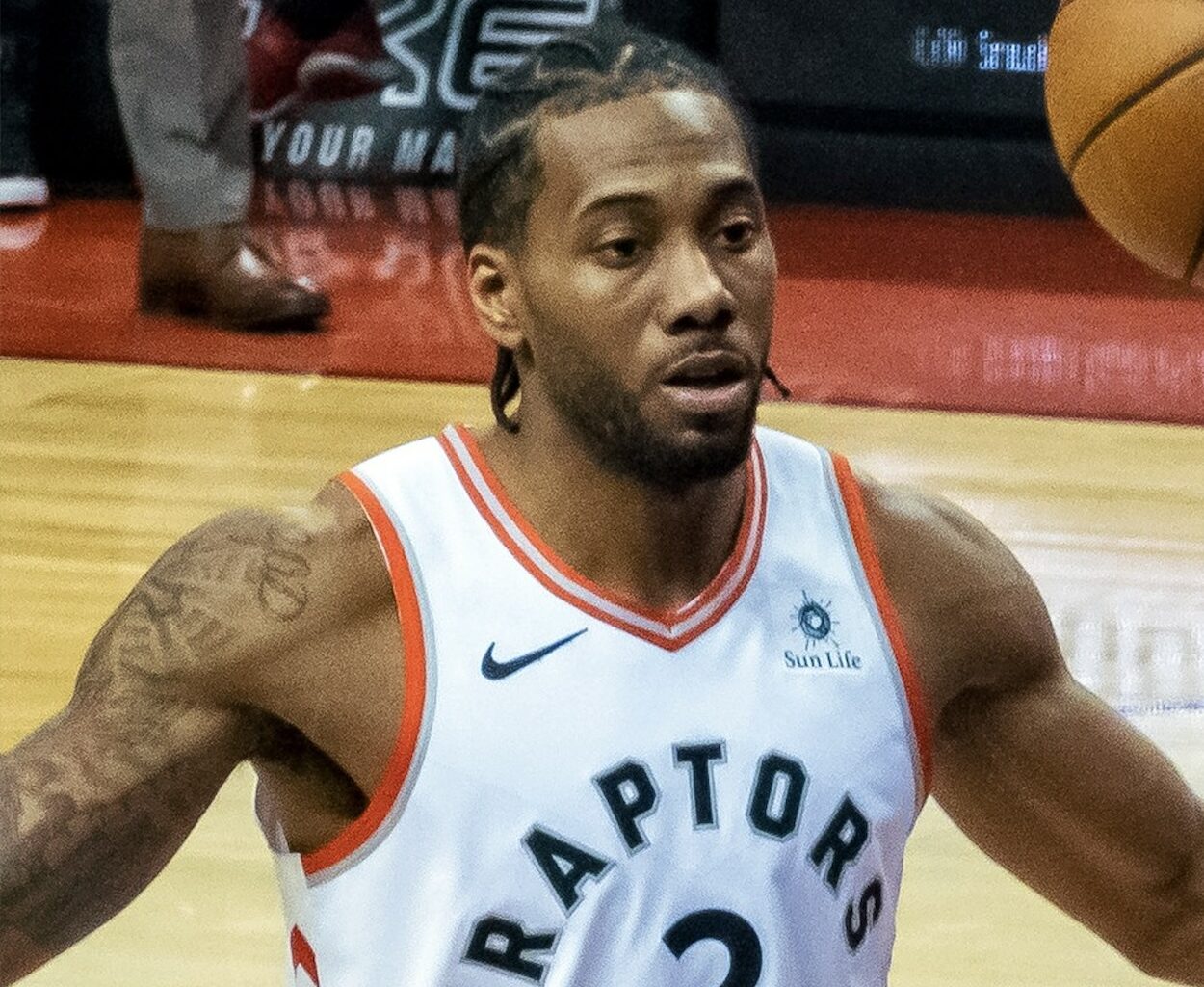 San Antonio Zoo pokes fun at latest Kawhi Leonard scandal