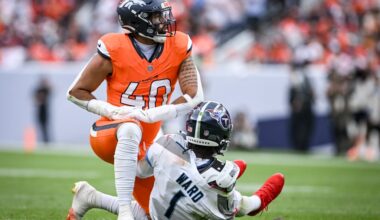 Broncos ILB Justin Strnad steps up as Dre Greenlaw's absence drags on