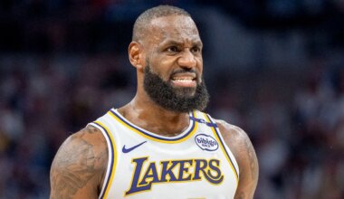 LeBron James writes glowing review of China in state-run newspaper