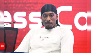 Kawhi Leonard chose Los Angeles Clippers over Los Angeles Lakers to dodge LeBron James and $28M payout | NBA News