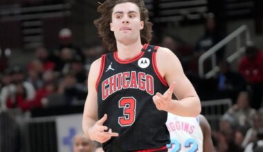 Josh Giddey gets $100 million contract from Bulls after months of limbo