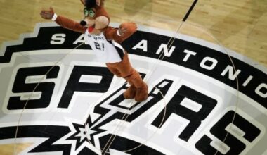 San Antonio Spurs to hold tryouts this weekend for new 'super fan' arena section
