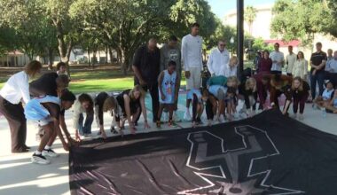 Spurs unveil new community court at Hemisfair dedicated to McCombs family